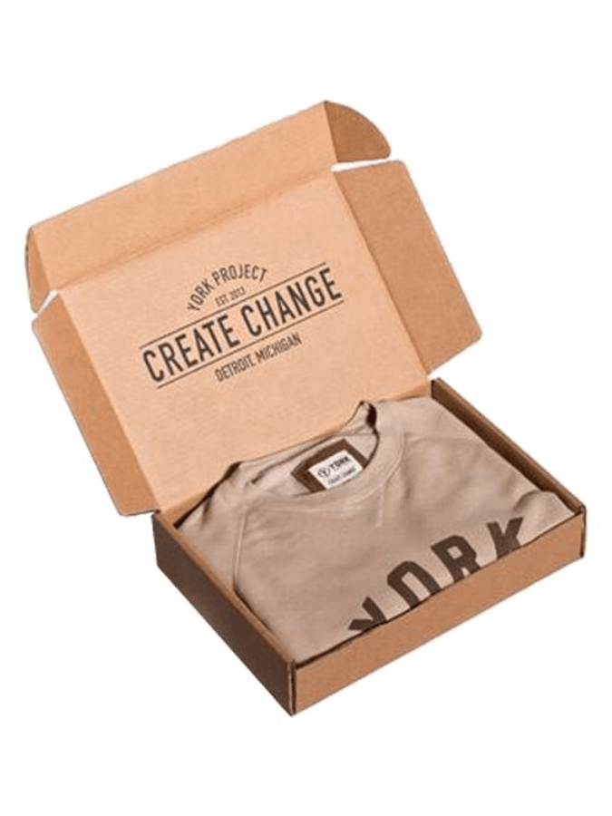 custom-design-apparel-packaging-boxes