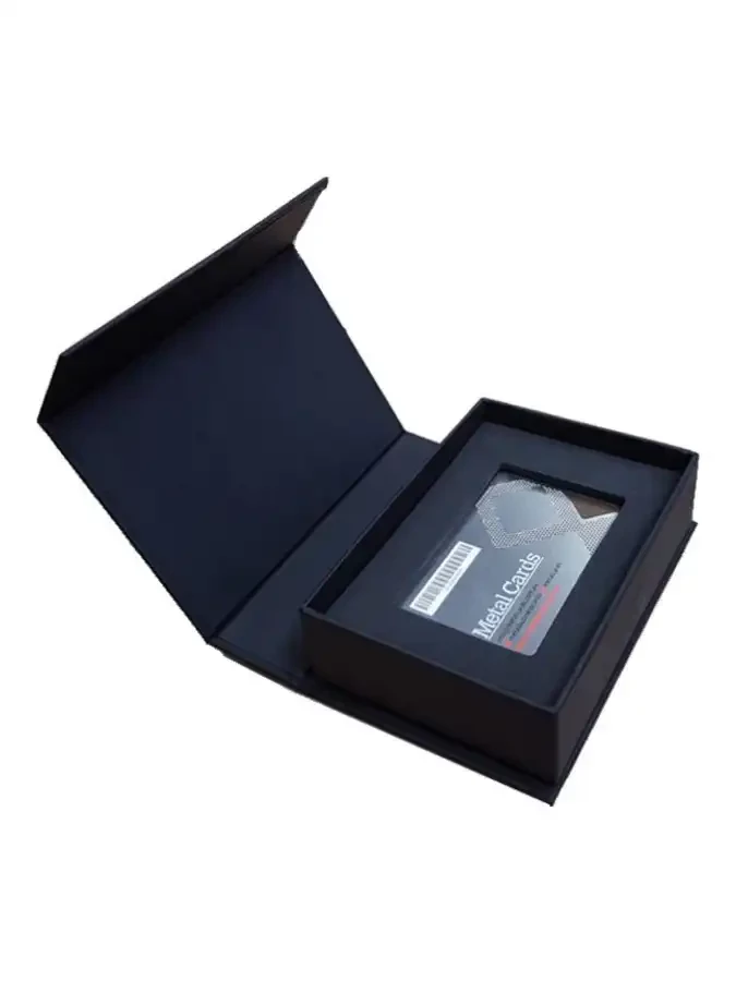 custom-rigid-credit-card-boxes