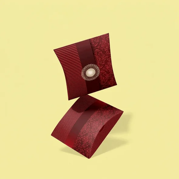 custom-pillow-boxes-with-logo