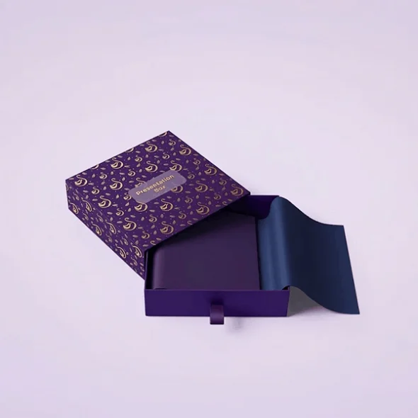 tray-and-sleeve-style-presentation-box